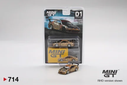 MiniGT #714 Nissan Silvia (S15) Top Secret D1GP (Blister edition)