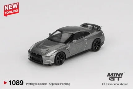 MiniGT #1089 NISSAN GT-R 2013 Dark Metal Gray