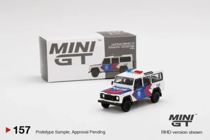 MiniGT #157 Land Rover Defender 110 – Indonesian Traffic Police