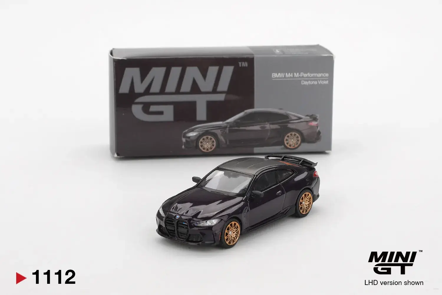 MiniGT #1112 BMW M4 M-Performance Daytona Violet
