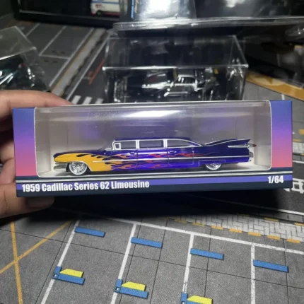 MECHANIC x Fineworks 1/64 Cadillac coupe deville (Extended)